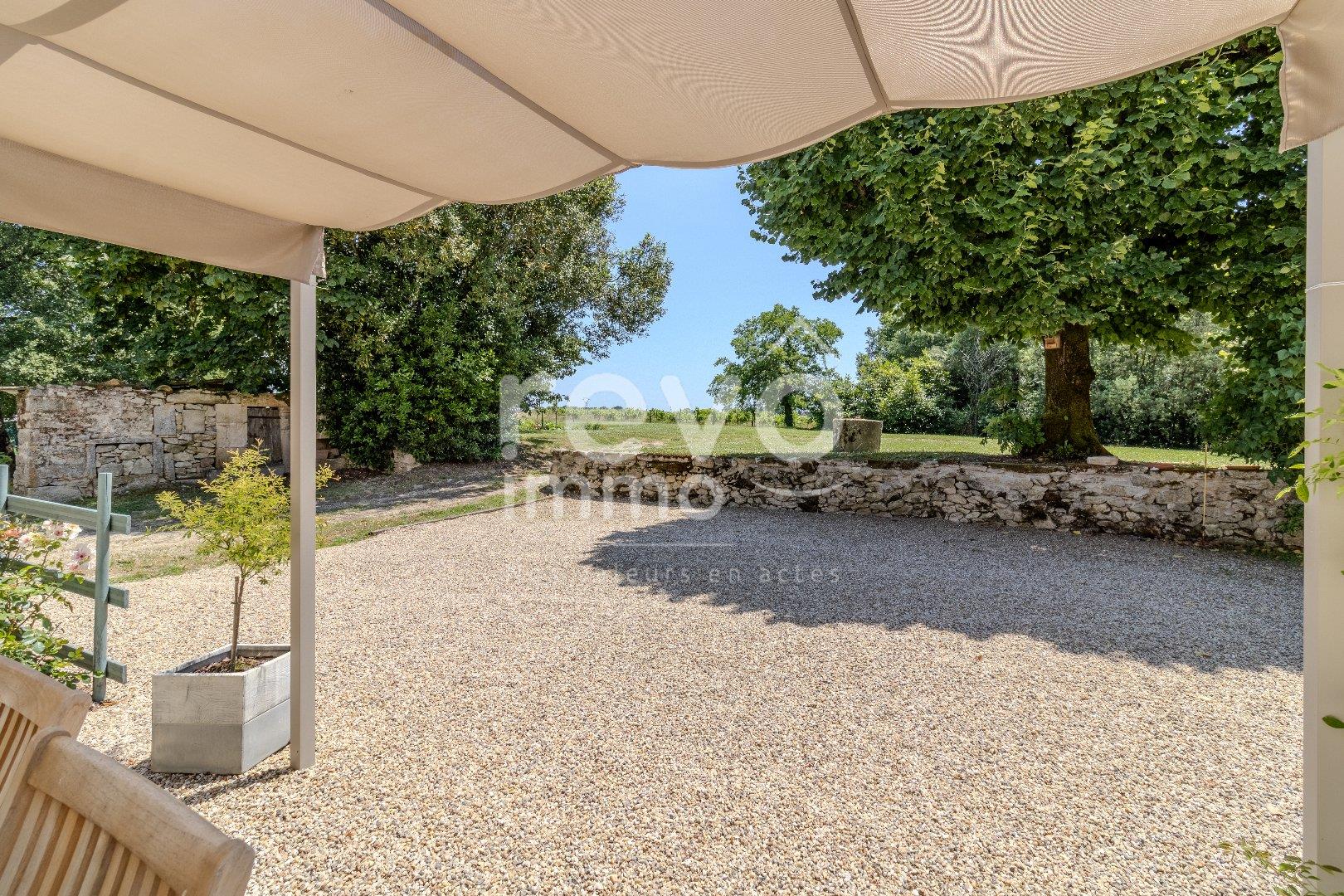 Maison à vendre, 204m², Sauveterre-de-Guyenne