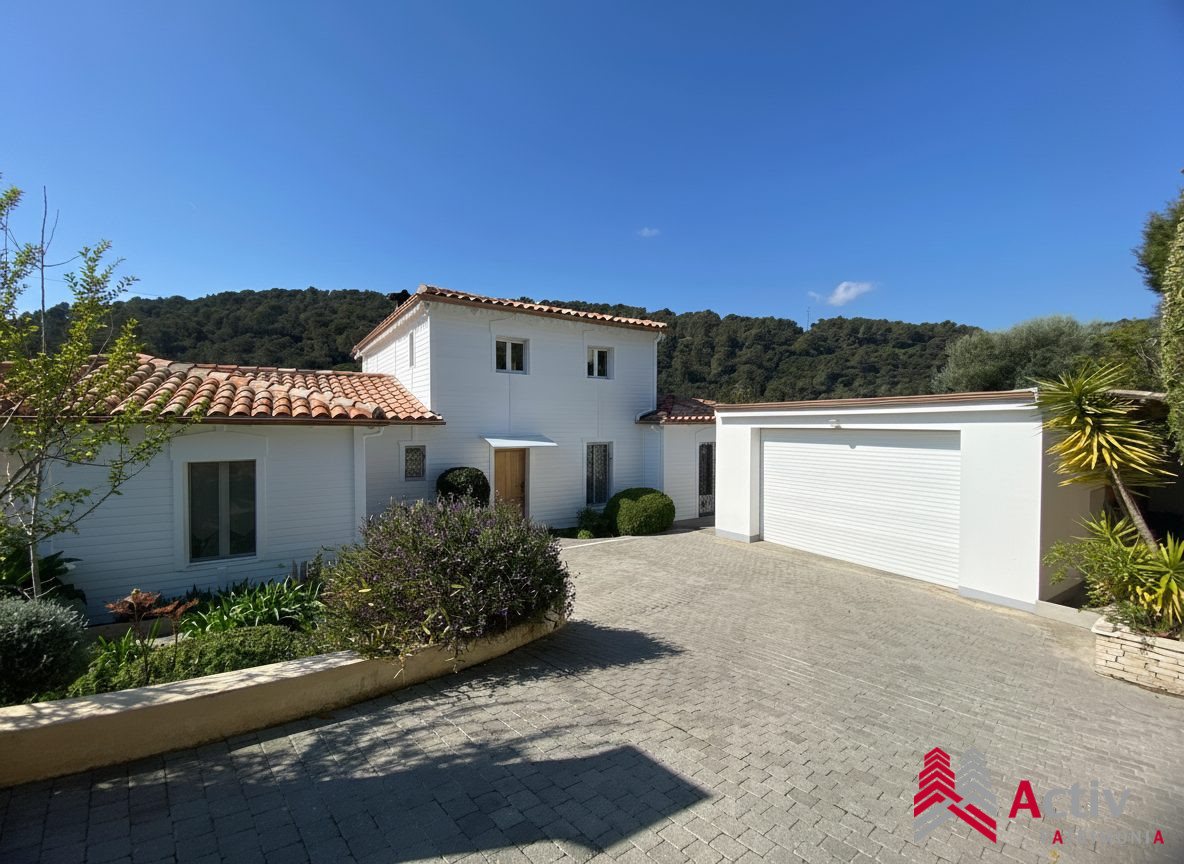 Maison à vendre, 145m², Vence
