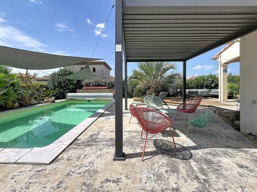 Maison 6 pièces 138 m² · à Saint-Geniès-de-Fontedit · 138 m² · 398 000 €
