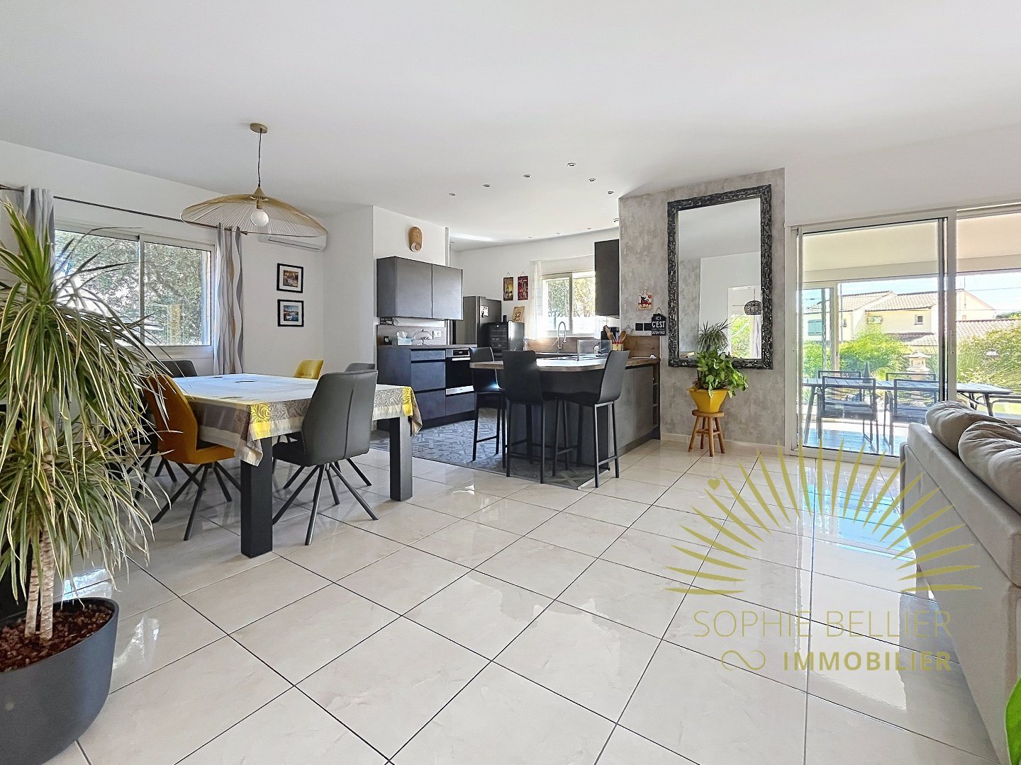 Maison à vendre, 192m², Thézan-lès-Béziers
