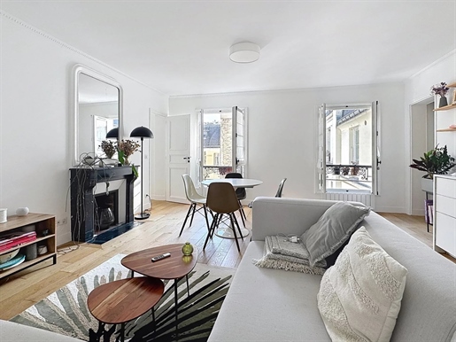 Appartement 2 pièces 52 m² · à Paris 18ème · 52 m² · 780 000 €