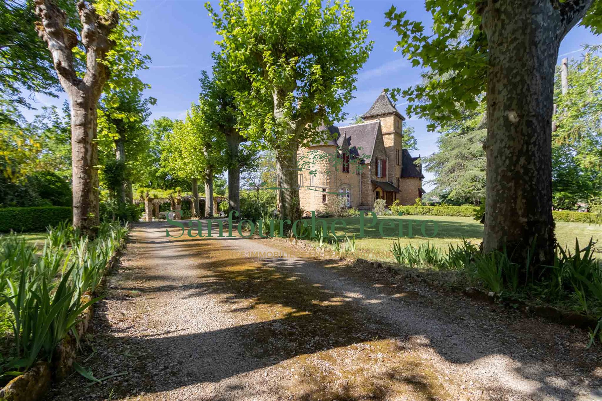 Maison à vendre, 244m², Sarlat-la-Canéda