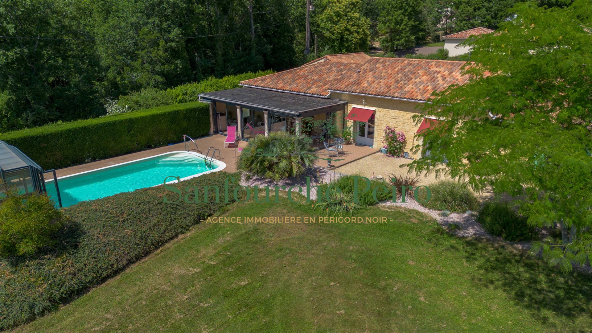 Maison à vendre, 160m², Saint-Cybranet