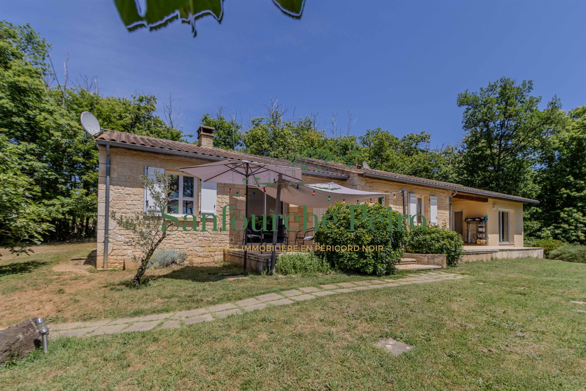 Maison à vendre, 157m², Sarlat-la-Canéda