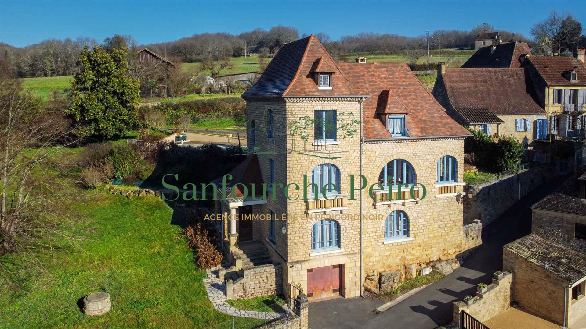 Maison à vendre, 229m², Saint-Vincent-de-Cosse