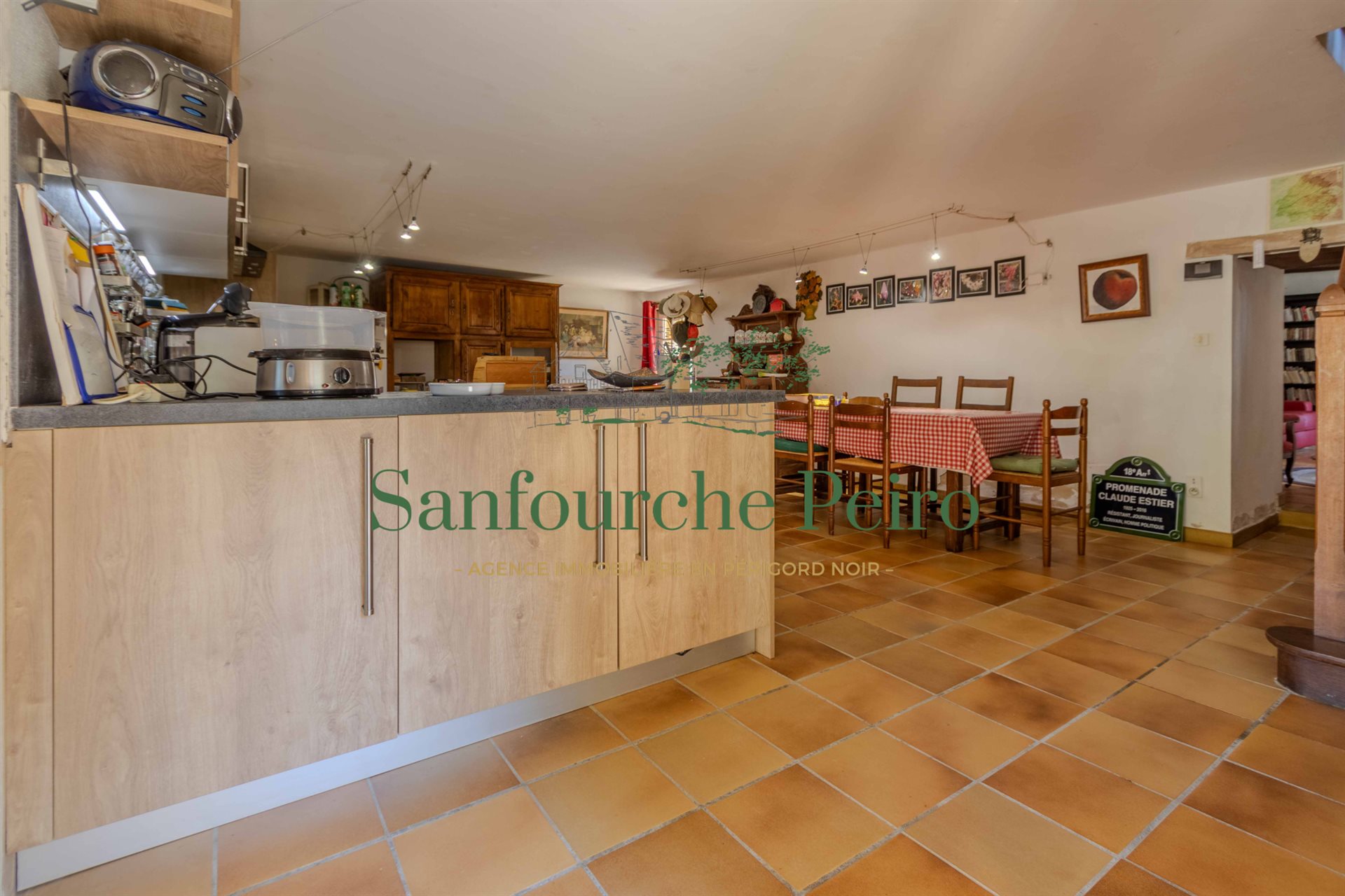 Maison à vendre, 187m², Coux-et-Bigaroque