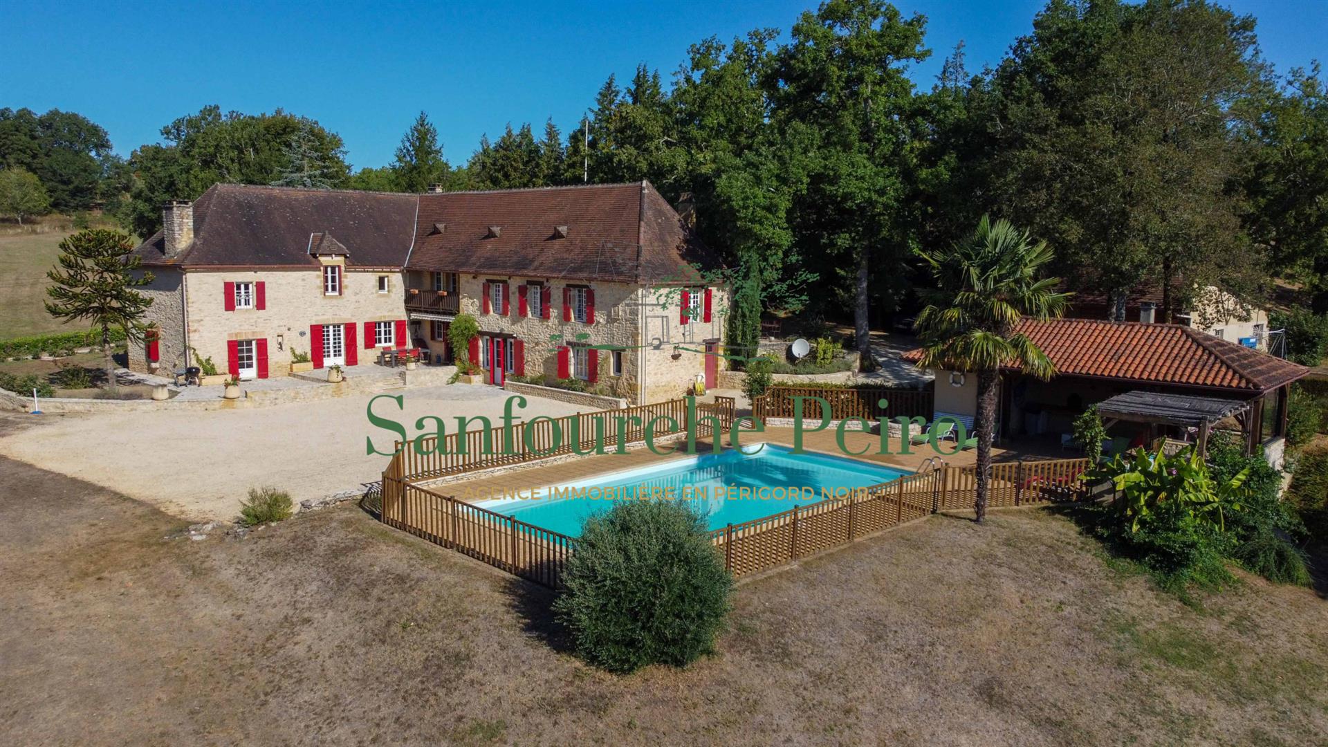 Maison à vendre, 360m², Sarlat-la-Canéda
