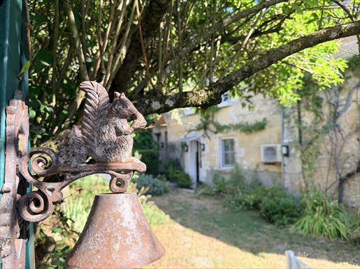 Maison 7 pièces 145 m² · à Thury · 145 m² · 255 000 €