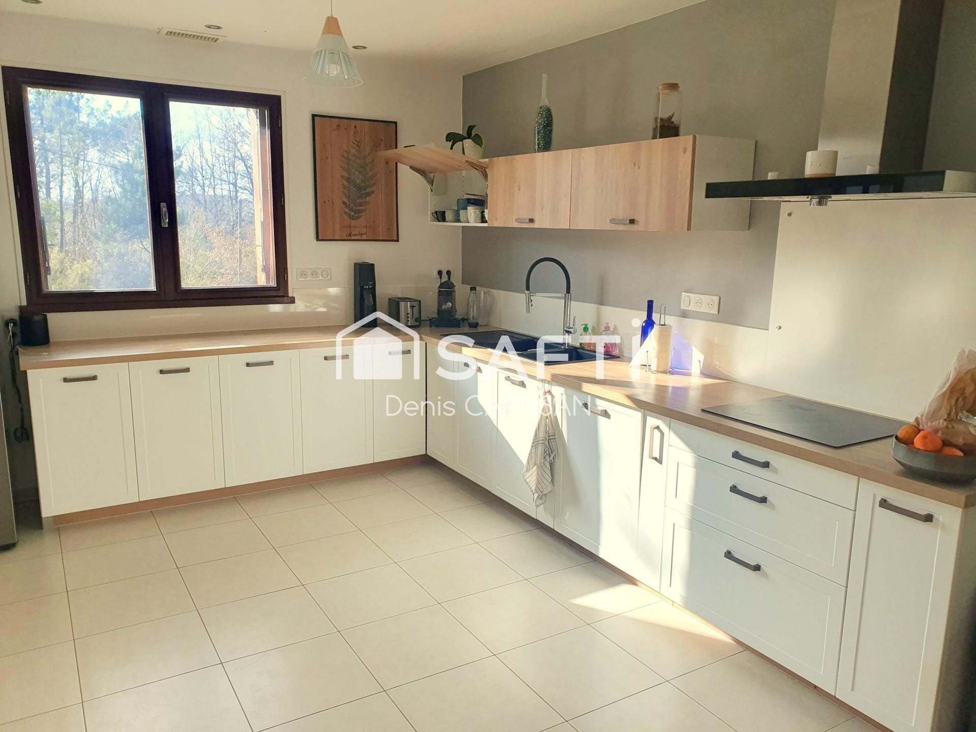 Maison à vendre, 162m², Saint-Nexans