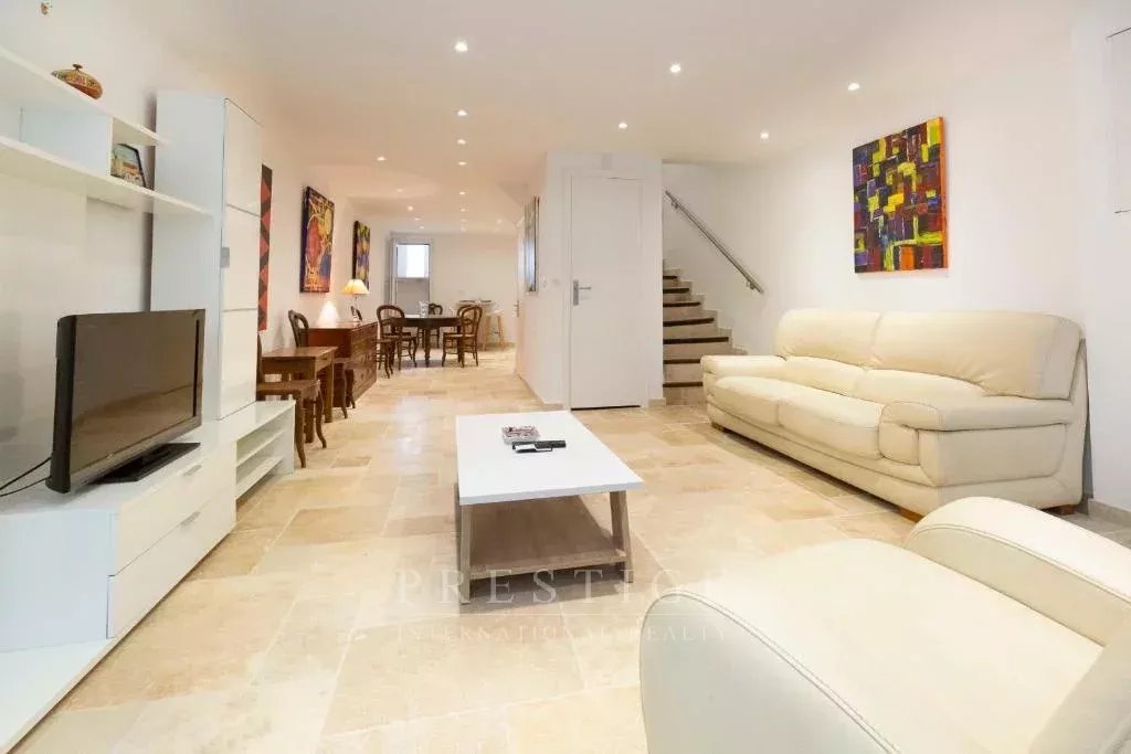 Appartement – Antibes, Centre Ville, Juan-les-Pins - Vue 3