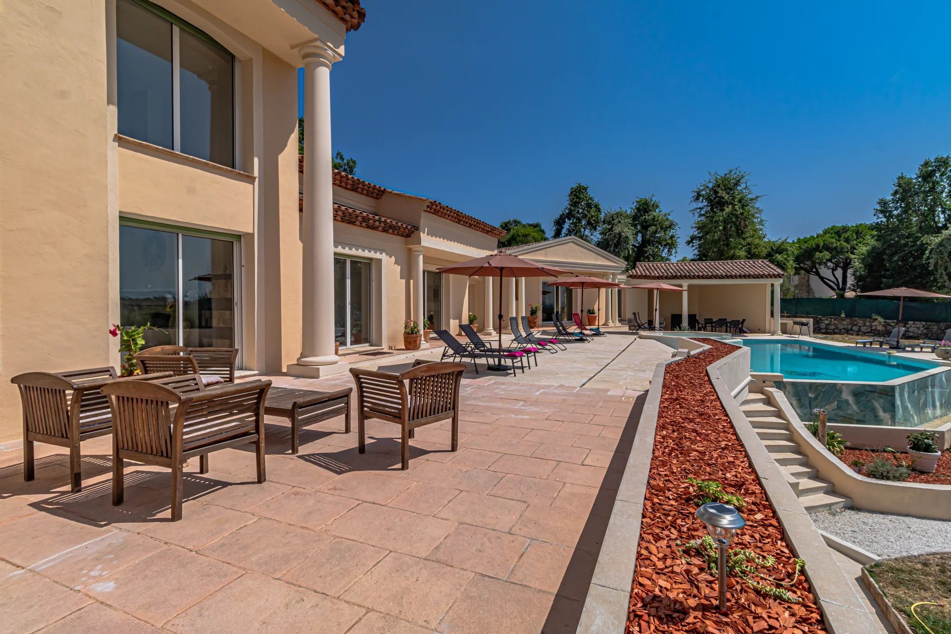Maison à vendre, 373m², Châteauneuf-Grasse