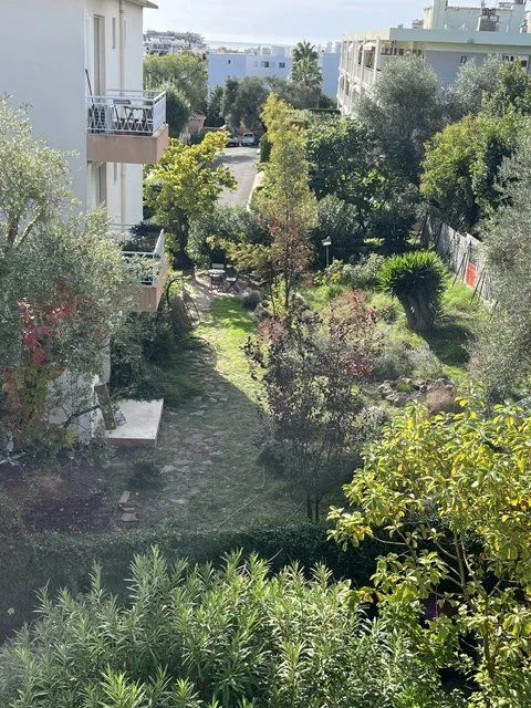 Appartement 2 pièces 55 m² · à Antibes · 55 m² · 477 000 €