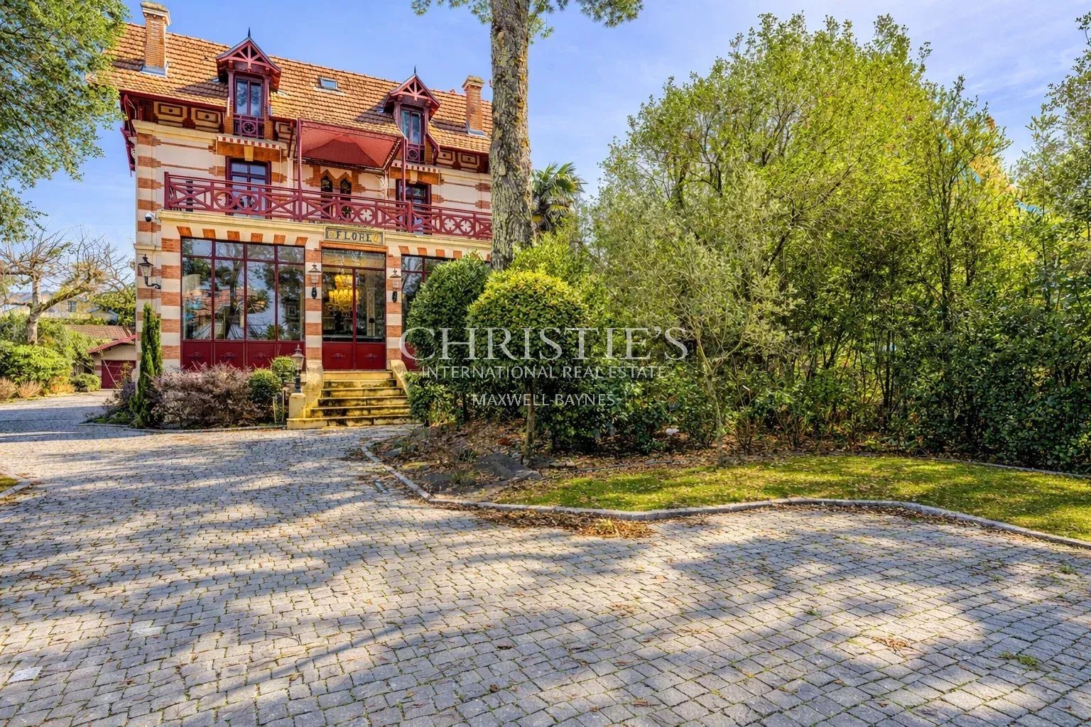 Maison à vendre, 350m², Arcachon