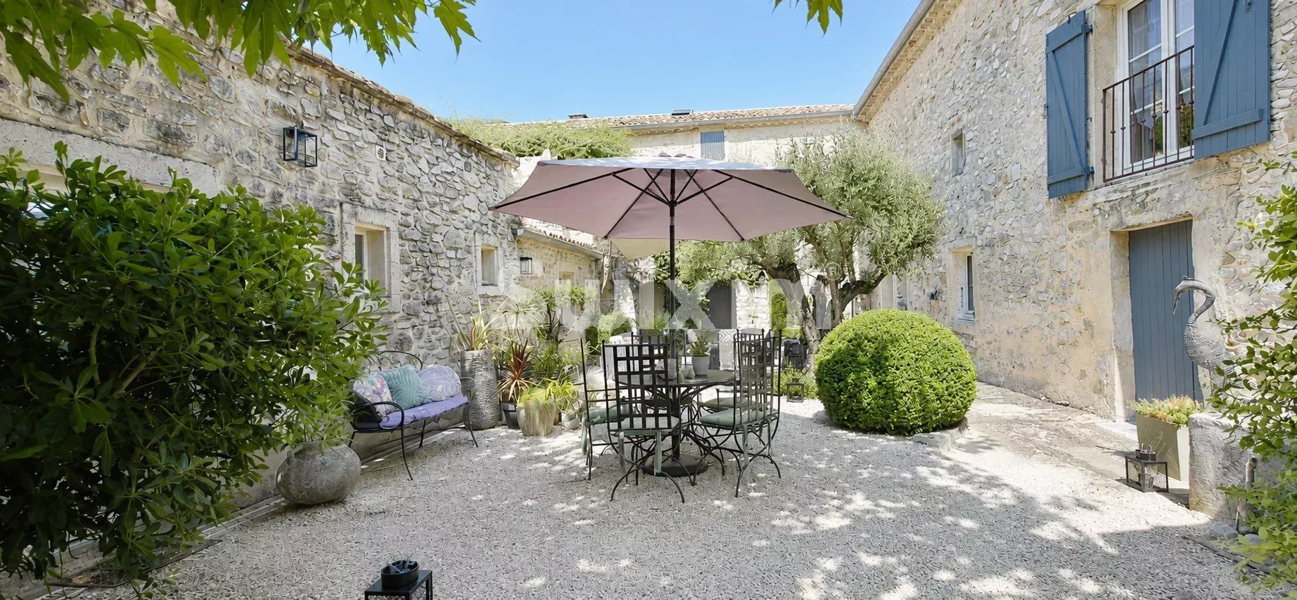 Maison à vendre, 341m², Grignan