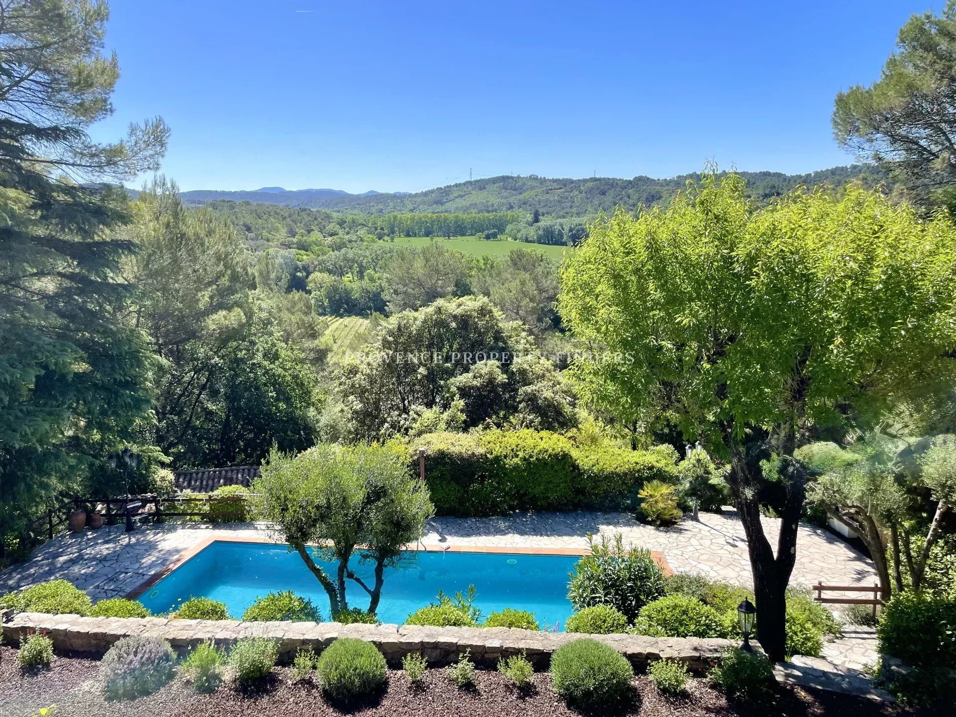 Maison à vendre, 120m², Le Thoronet