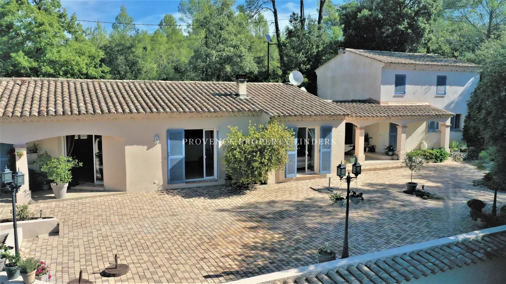 Maison à vendre, 190m², Lorgues