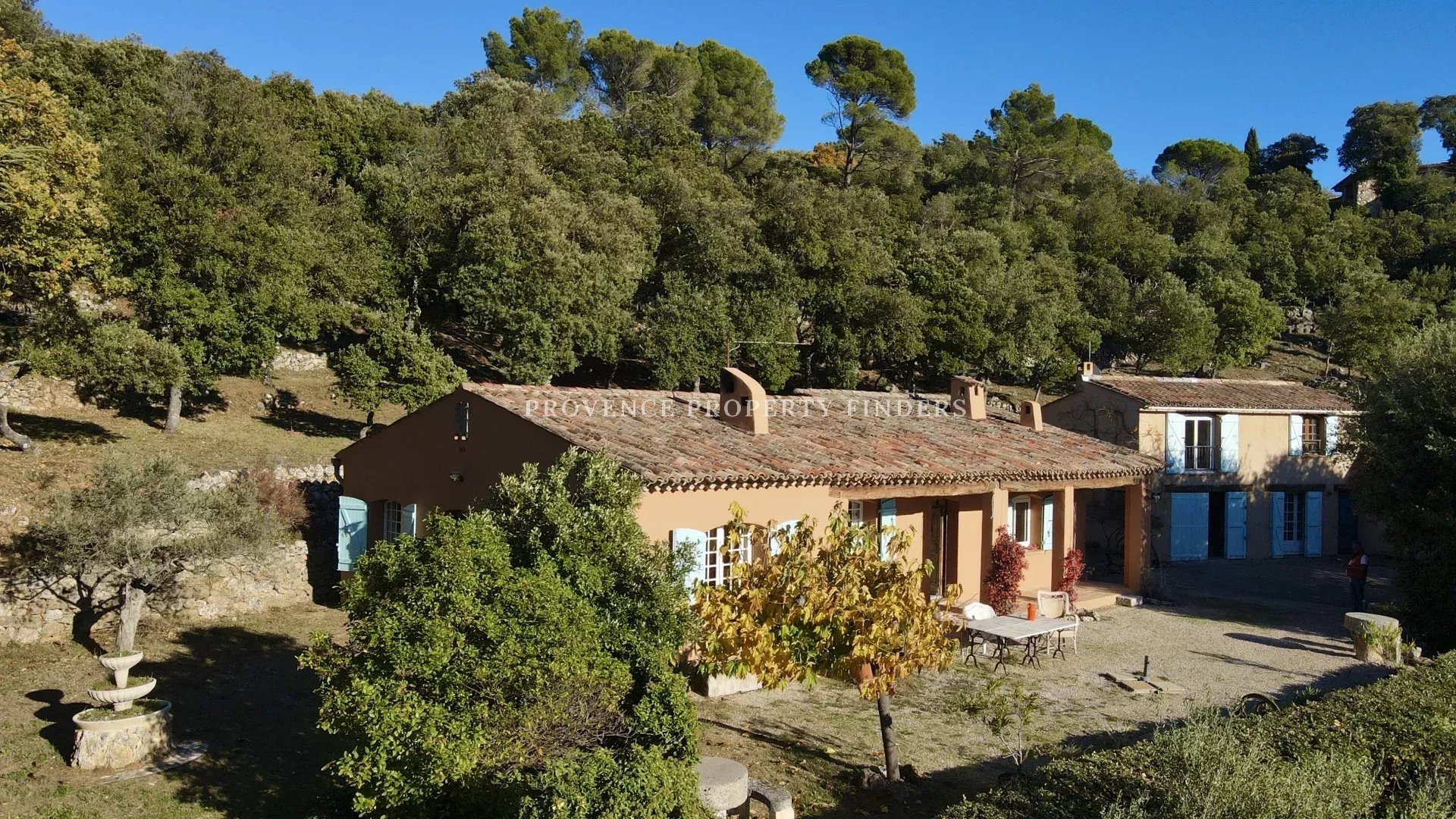 Maison à vendre, 170m², Tourtour