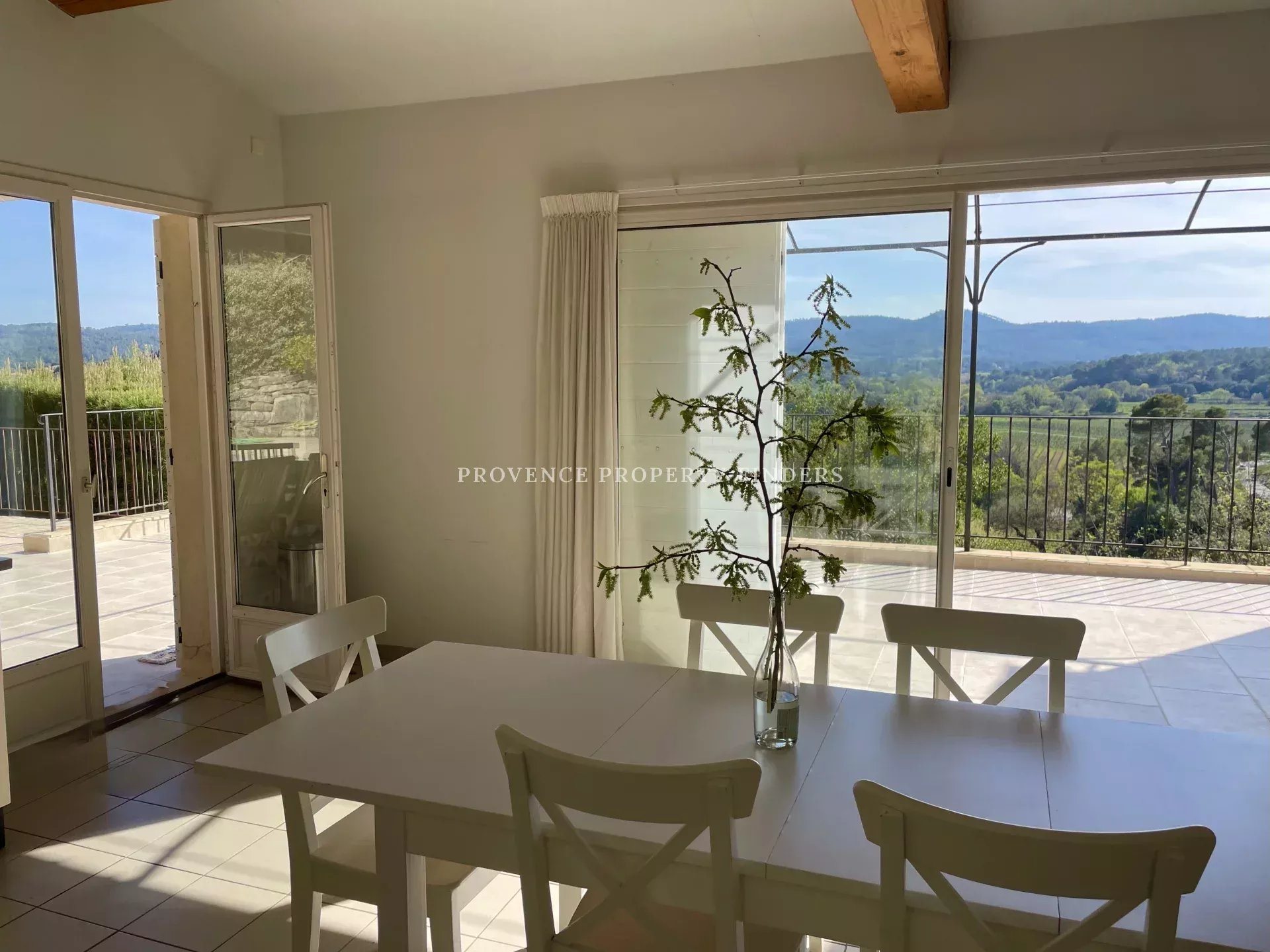 Maison à vendre, 6m², Carcès