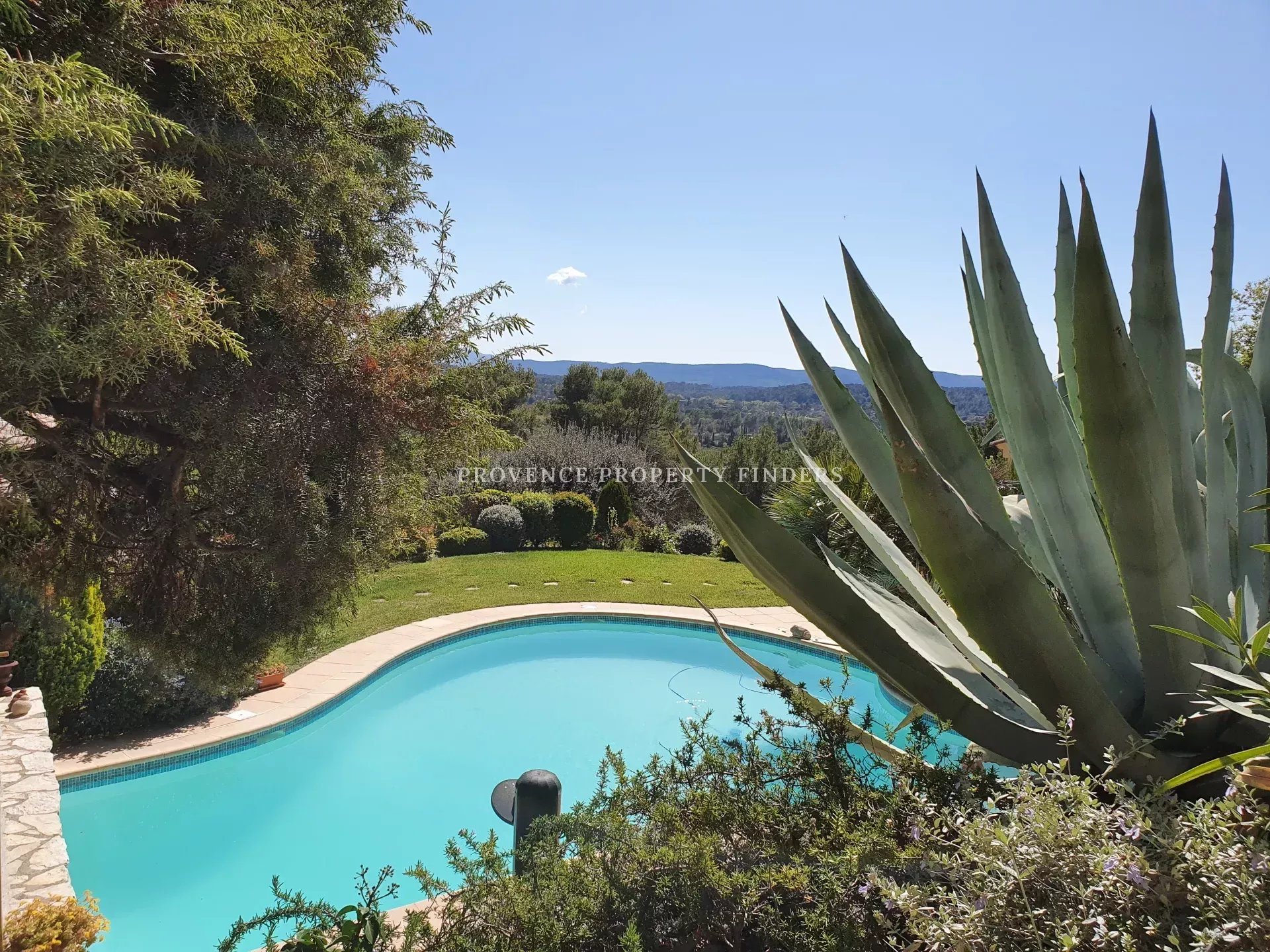 Maison à vendre, 206m², Lorgues