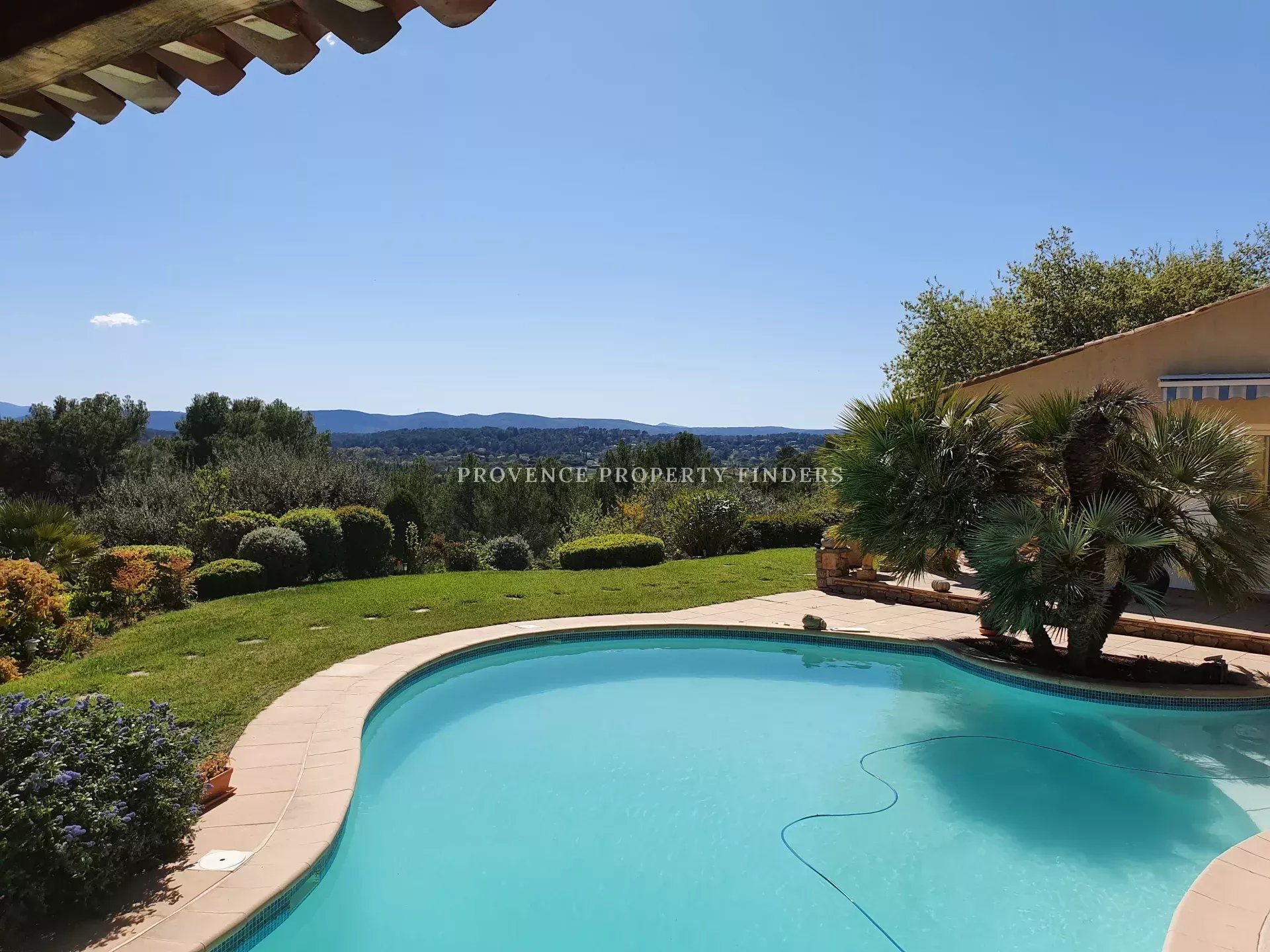 Maison à vendre, 206m², Lorgues
