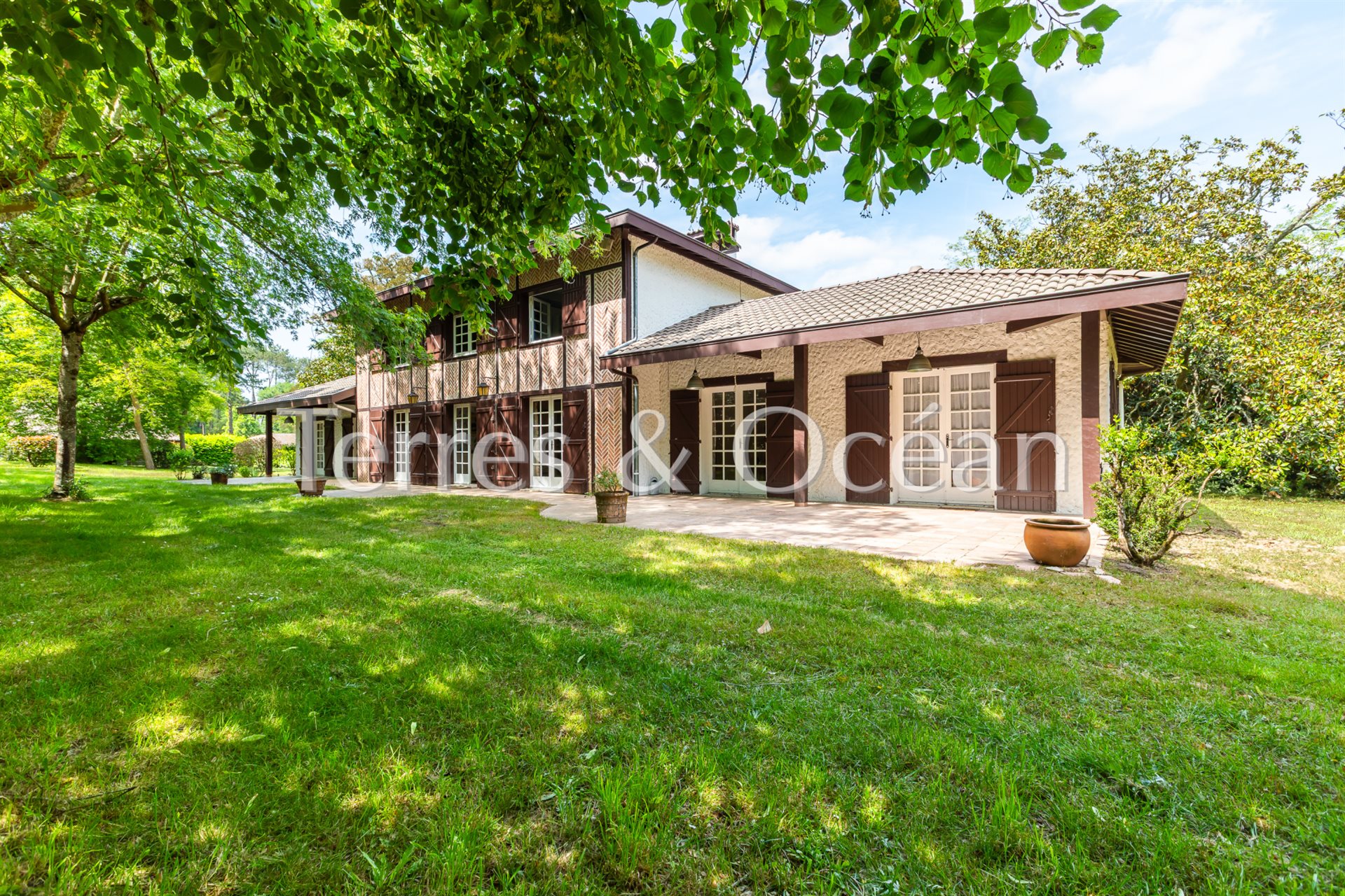 Maison à vendre, 477m², Léon