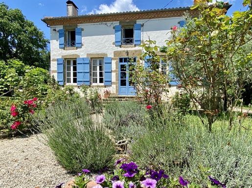 Maison 10 pièces 347 m² · à Saint-Sever · 347 m² · 795 000 €