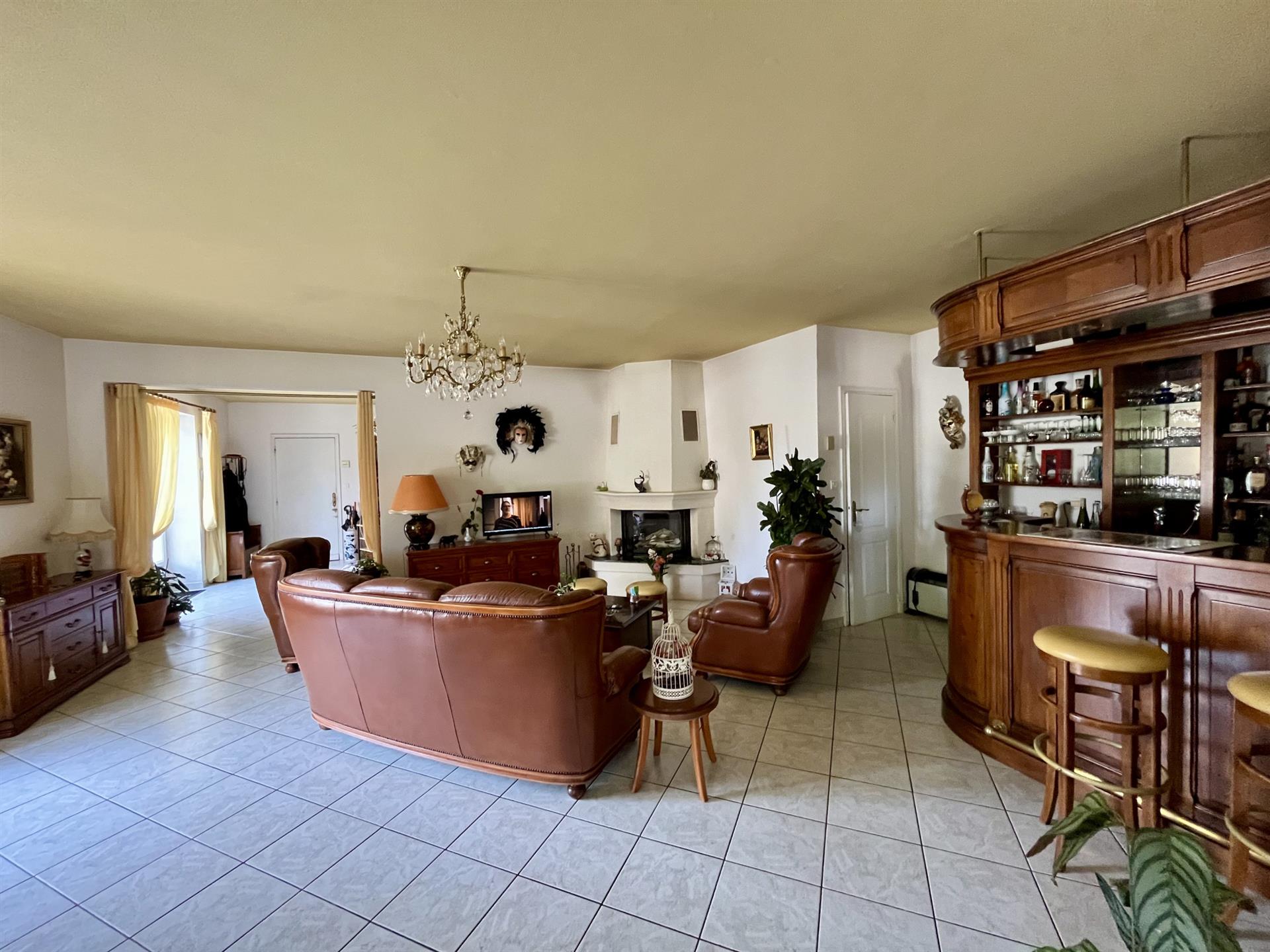 Maison à vendre, 151m², Floure