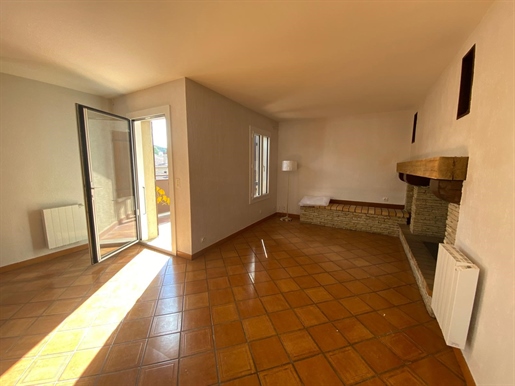 Compra: Vivenda (11300)