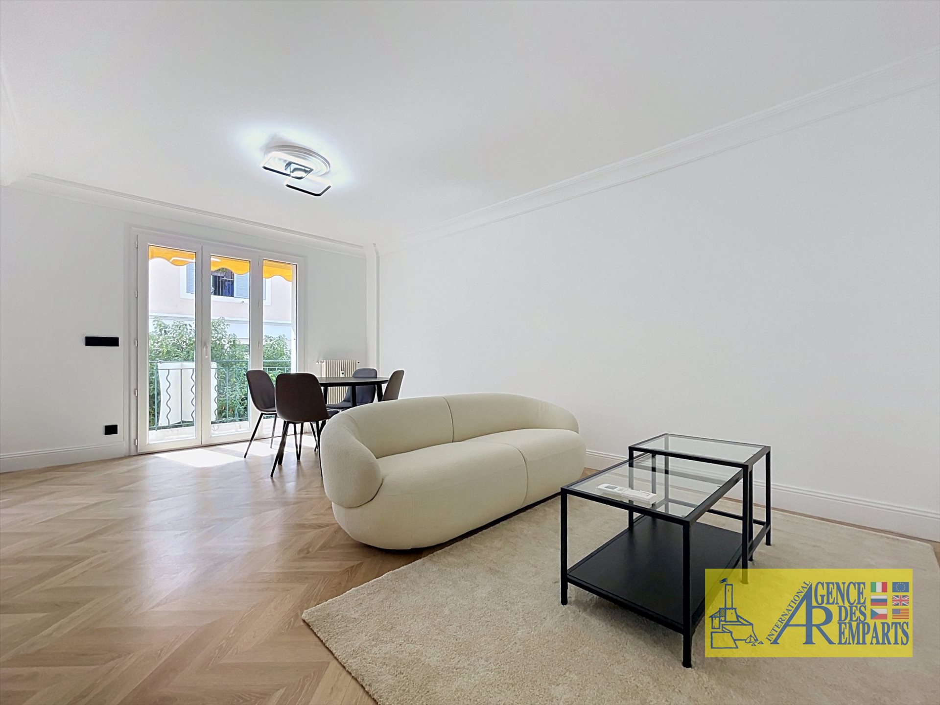 Maison – Antibes, Alpes-Maritimes - Plus