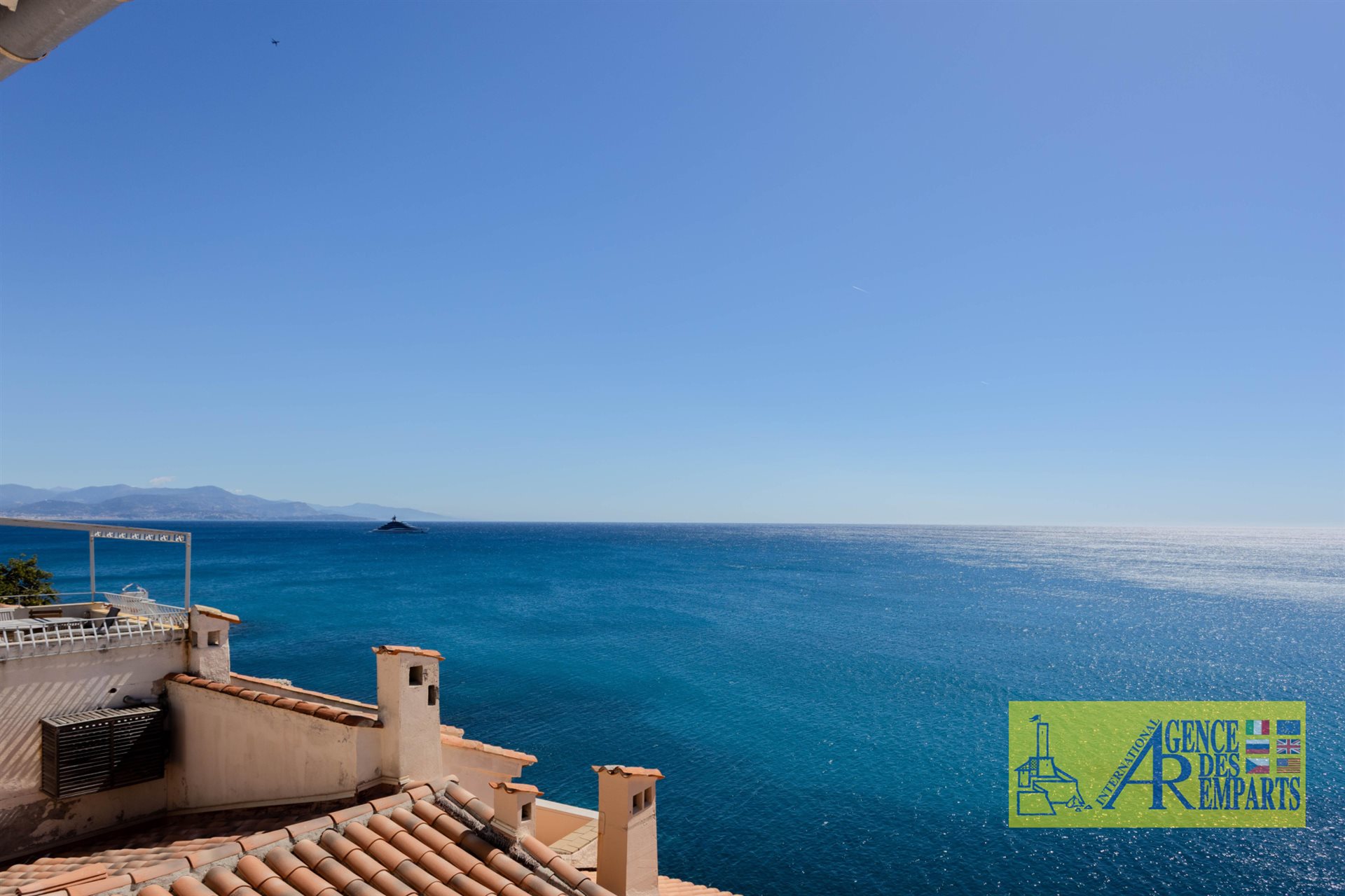 Brand-New 2-Bedroom Apartment – Seafront in Juan-les-Pins - Ansicht 6