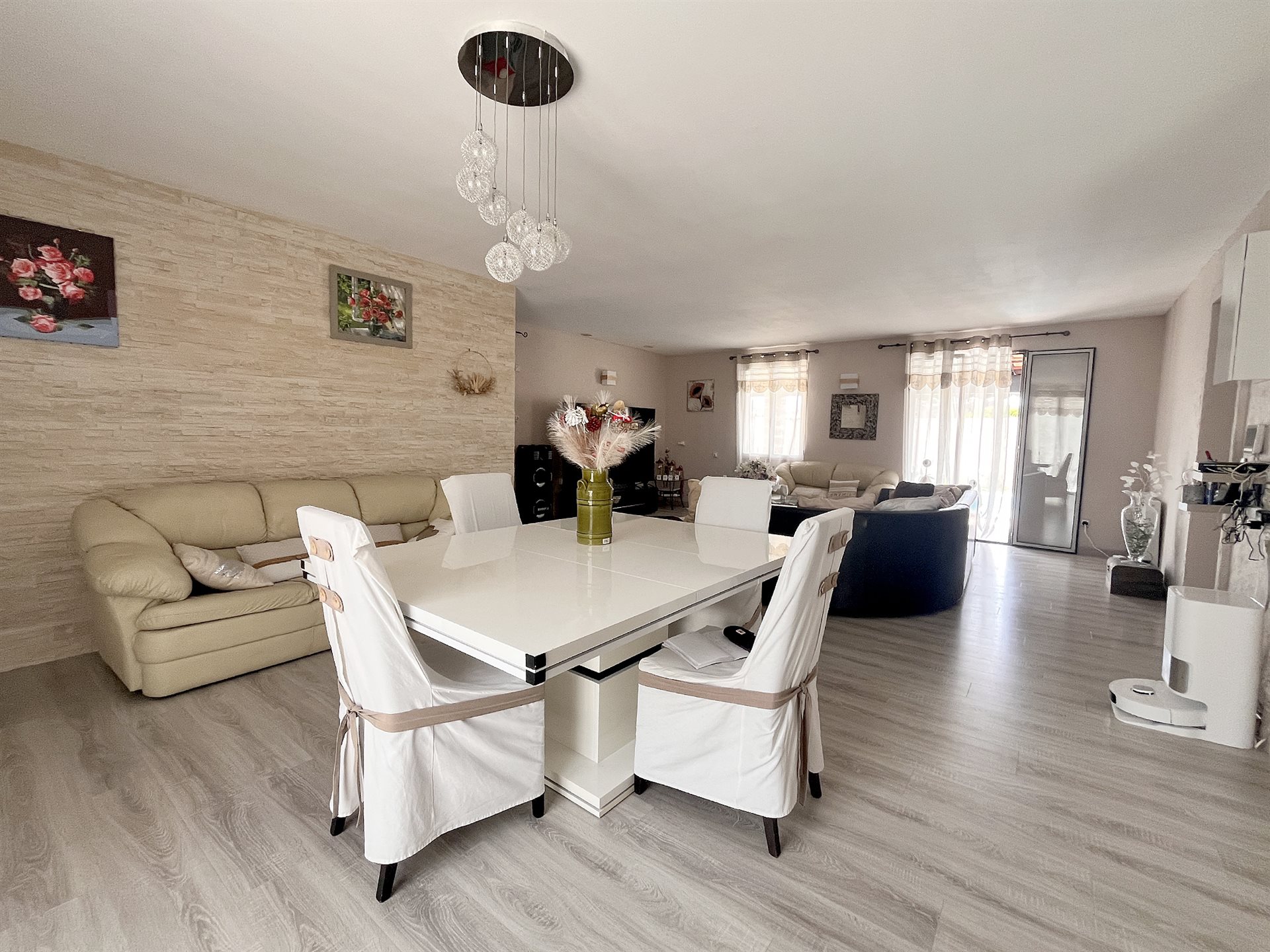 Maison à vendre, 142m², Caromb