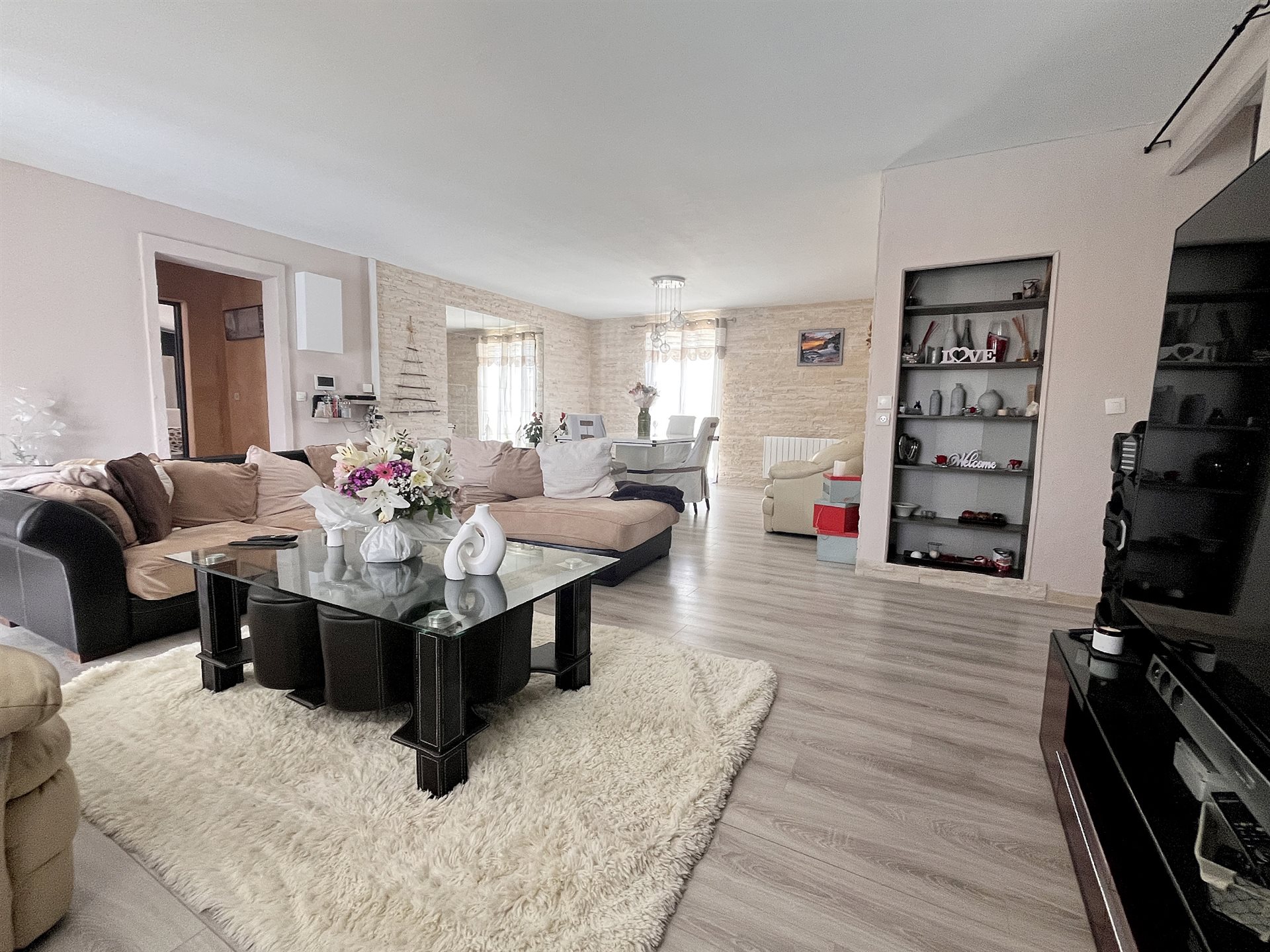 Maison à vendre, 142m², Caromb