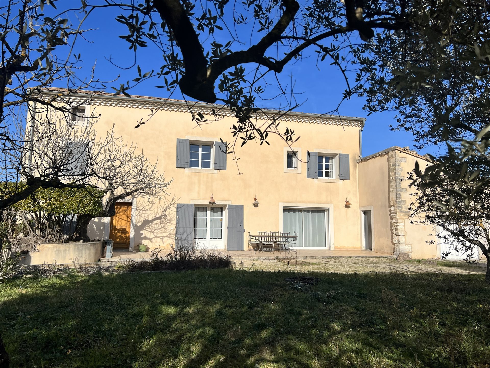 Maison à vendre, 131m², Pernes-les-Fontaines