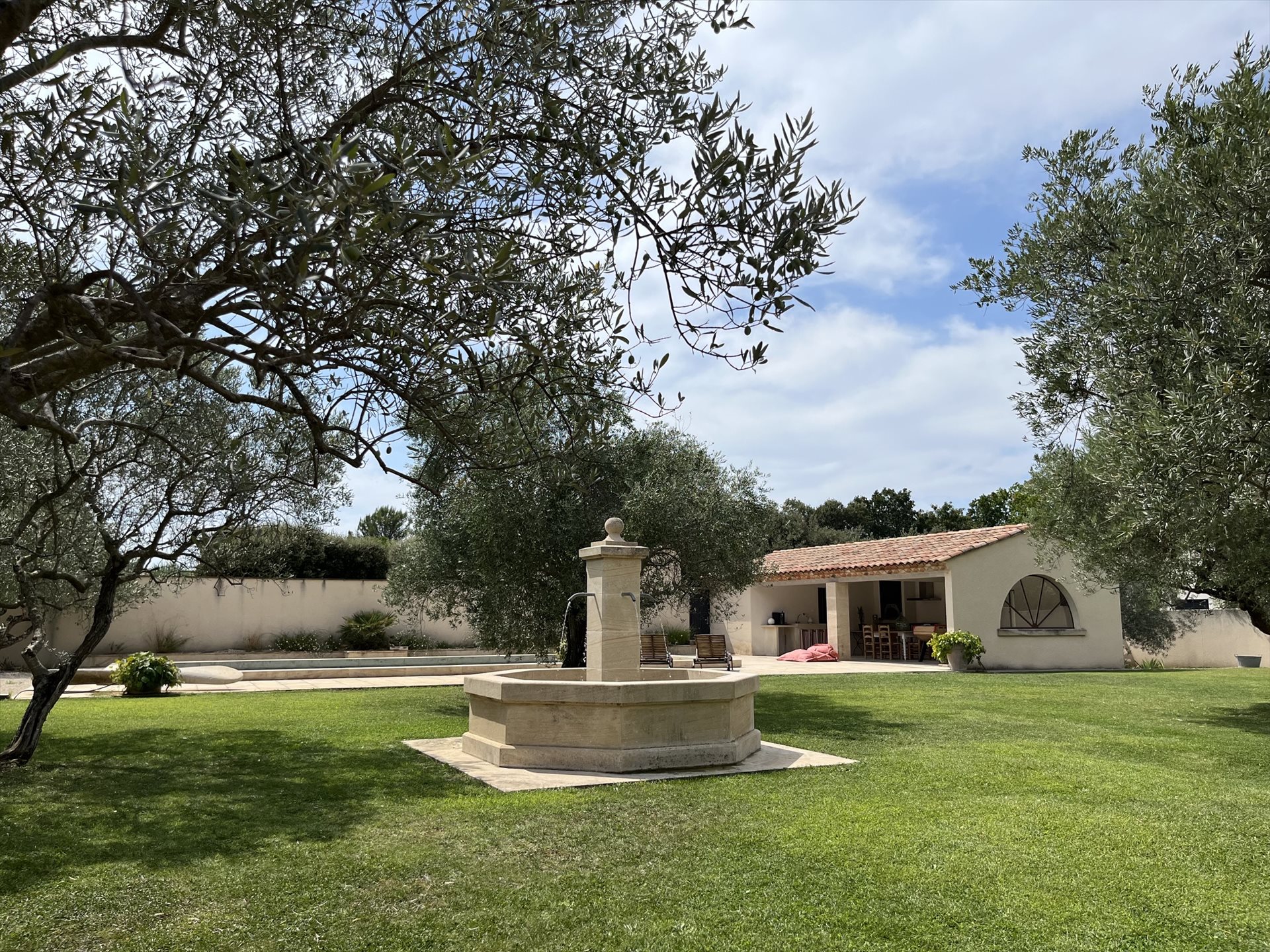 Maison à vendre, 180m², Venasque
