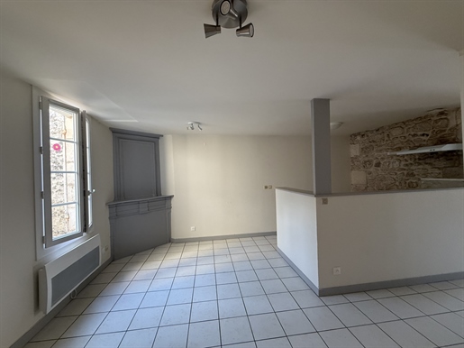 Appartement 3 pièces 58 m² · à Saintes · 58 m² · 117 700 €
