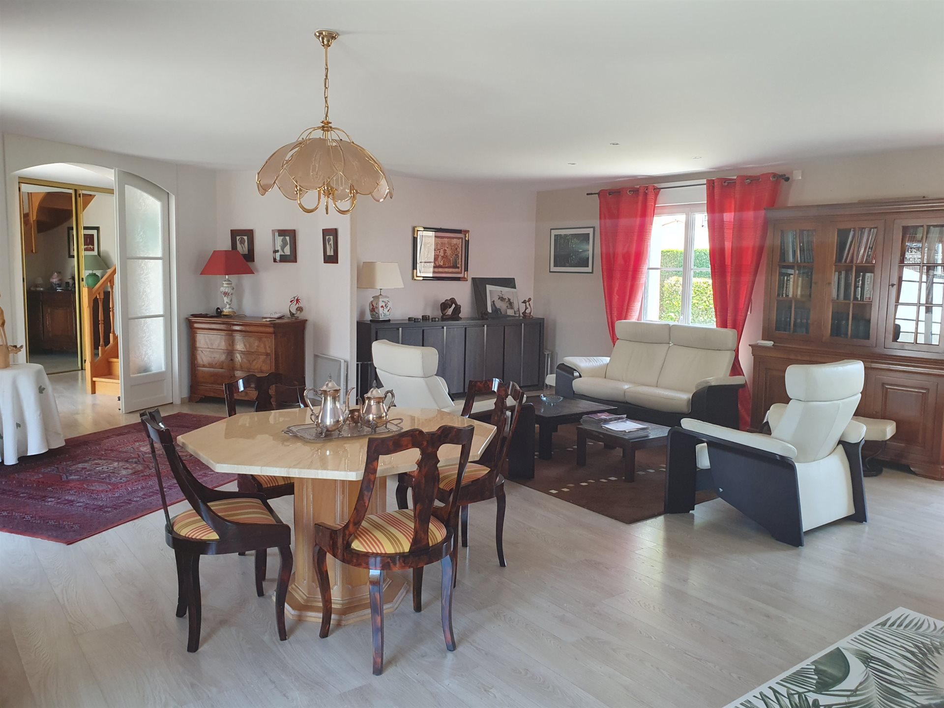 Maison à vendre, 174m², Saint-Georges-des-Coteaux