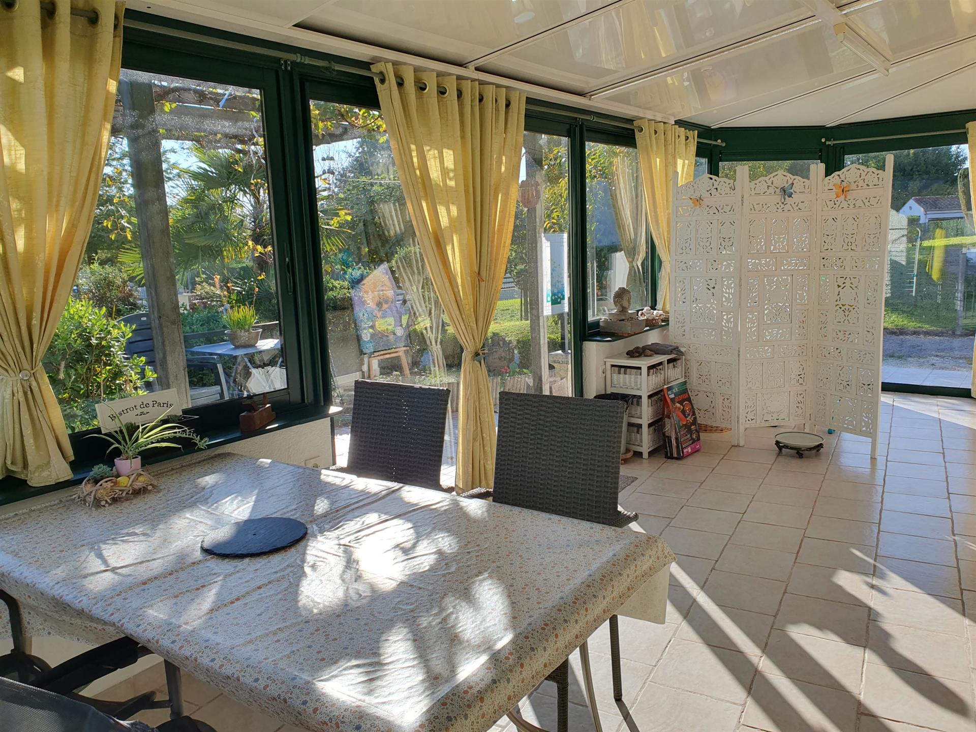 Maison à vendre, 132m², Saint-Georges-des-Coteaux