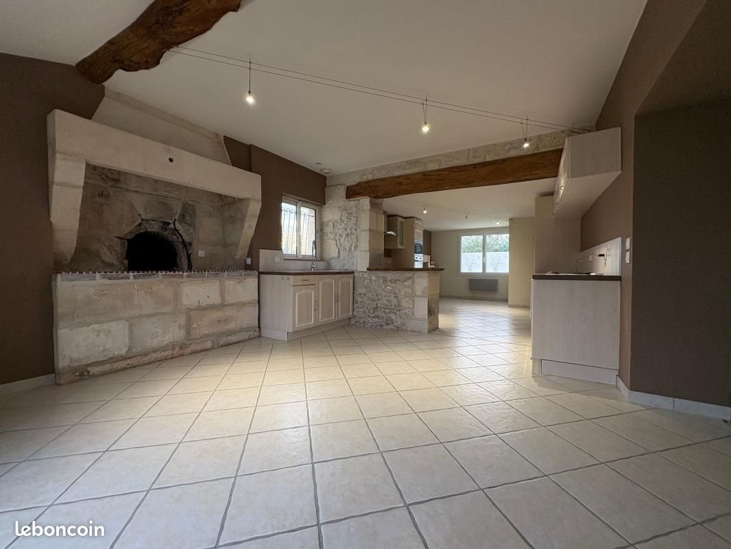 Maison à vendre, 216m², Thénac