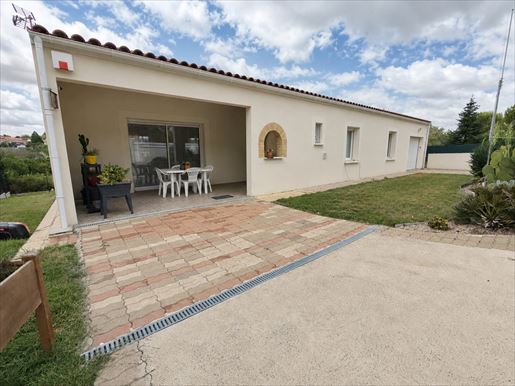 Maison 4 pièces 119 m² · à Saintes · 119 m² · 275 600 €