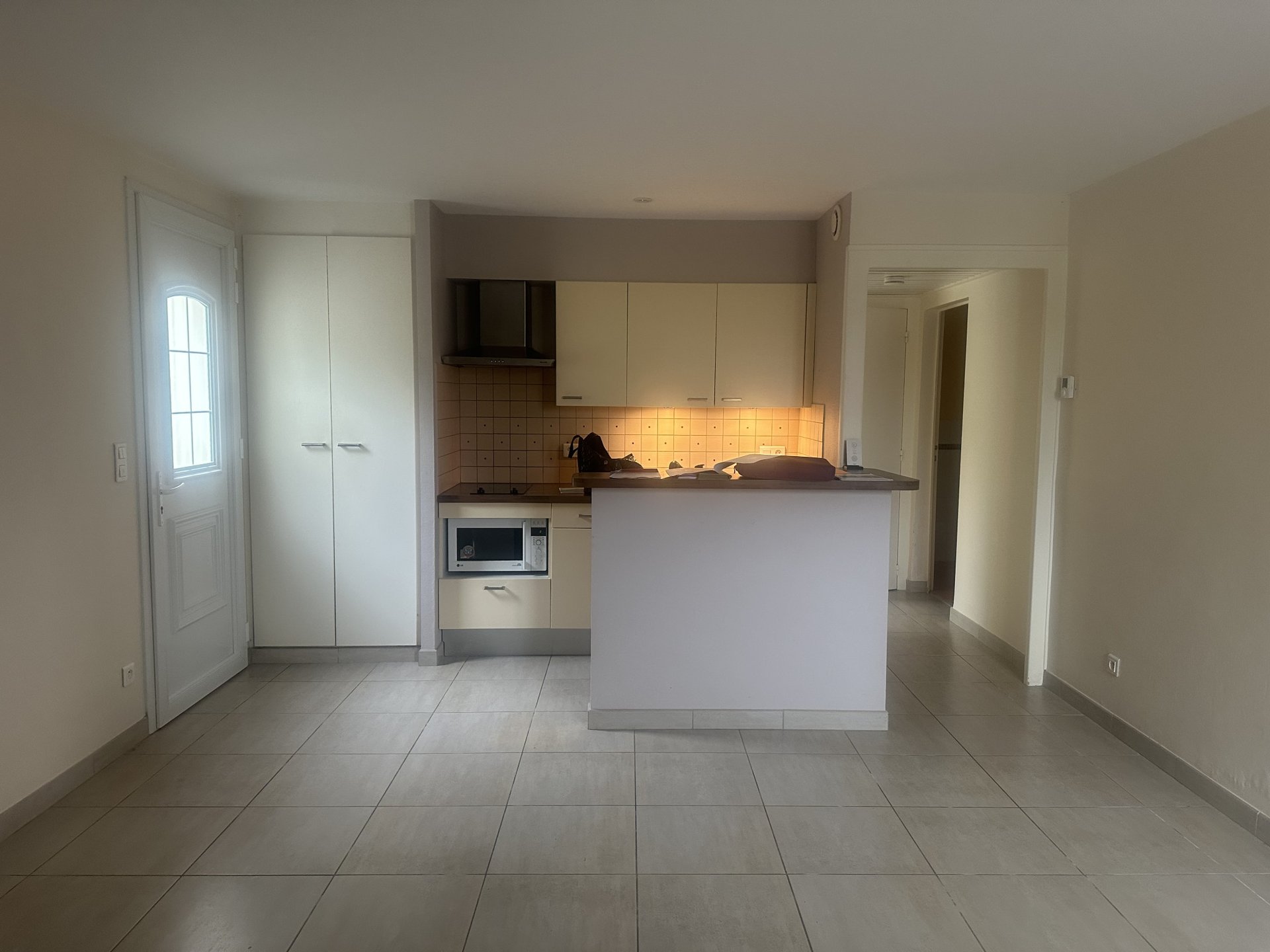 Appartement à louer, 38m², Saintes