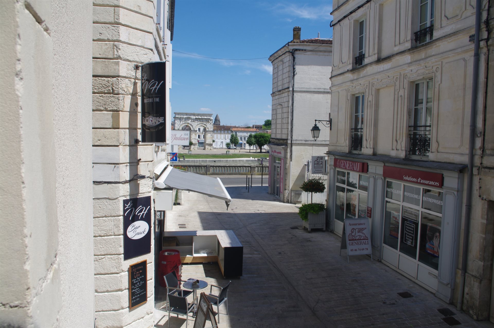 Appartement à louer, 45m², Saintes