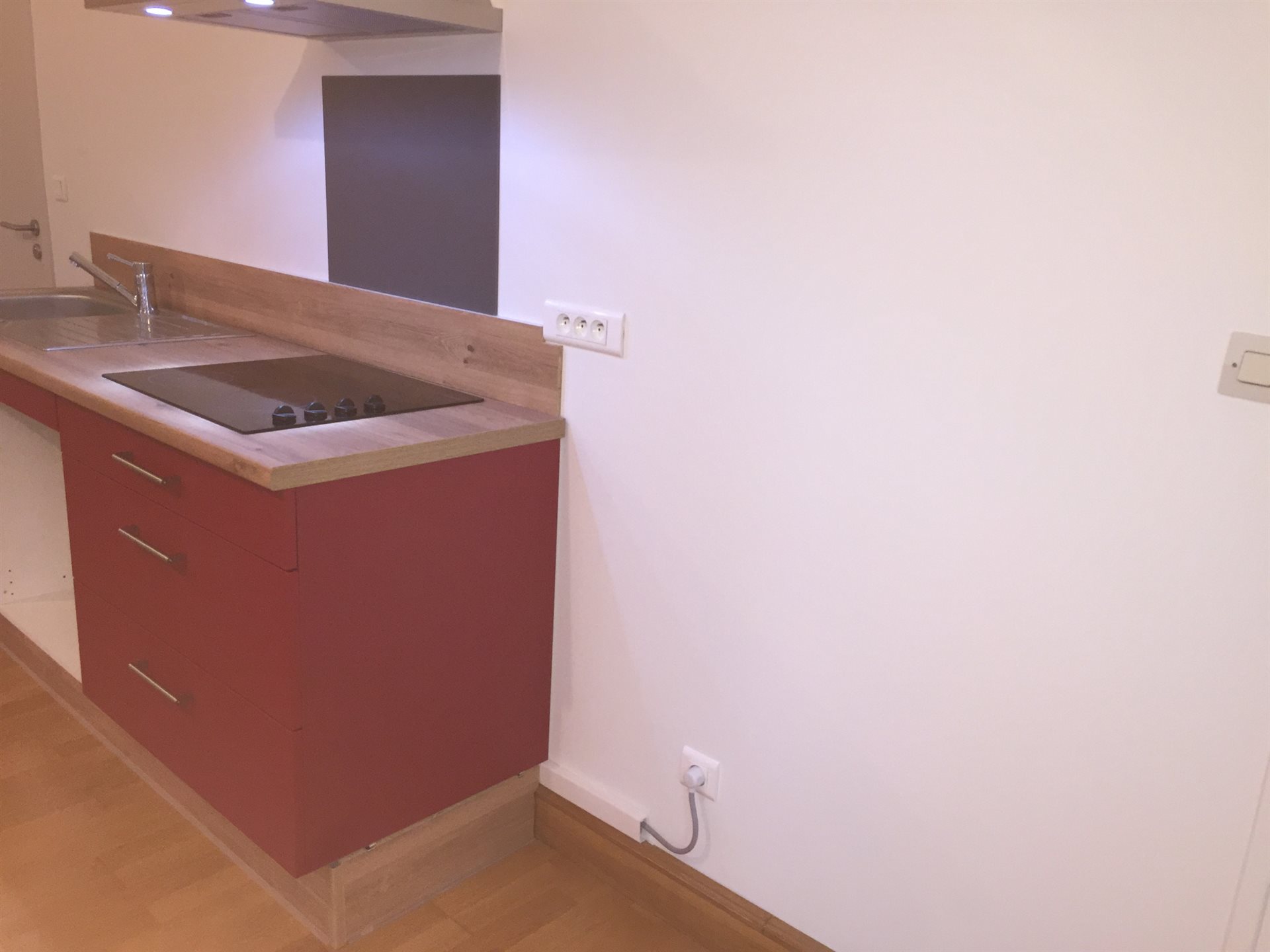 Appartement à louer, 45m², Saintes