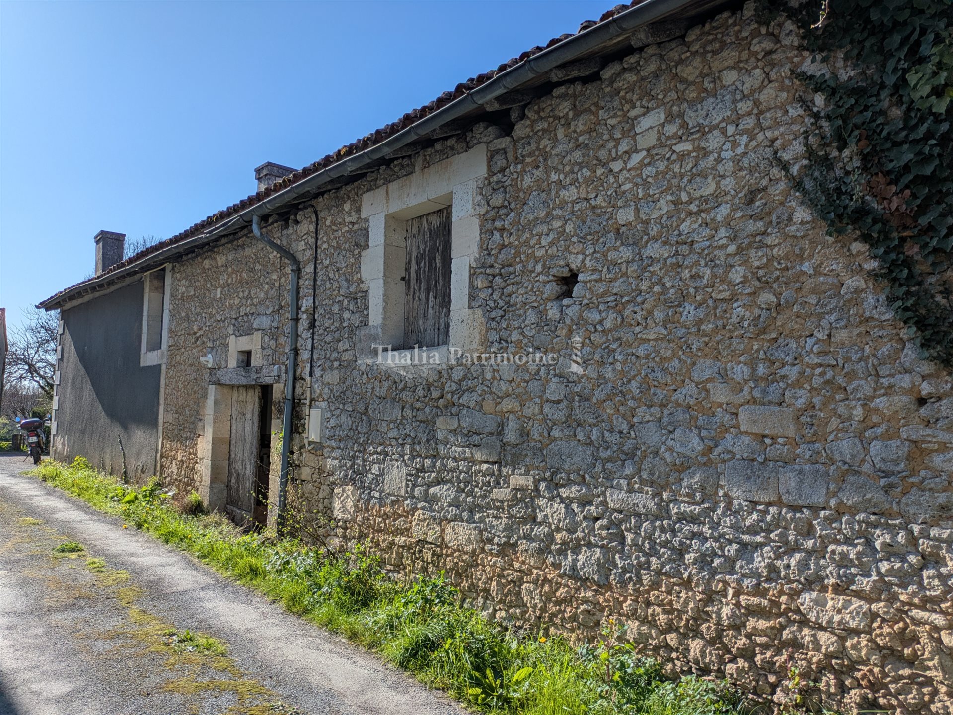 Maison à vendre, 131m², Paussac-et-Saint-Vivien