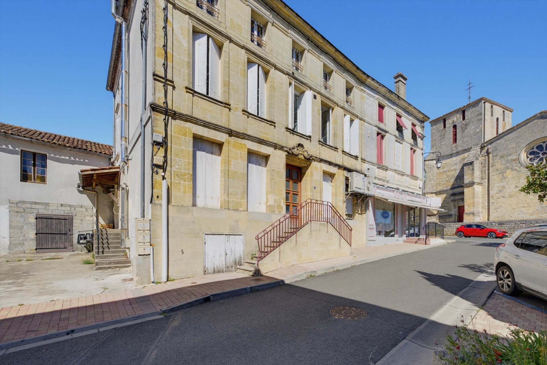 Maison à vendre, 380m², Targon