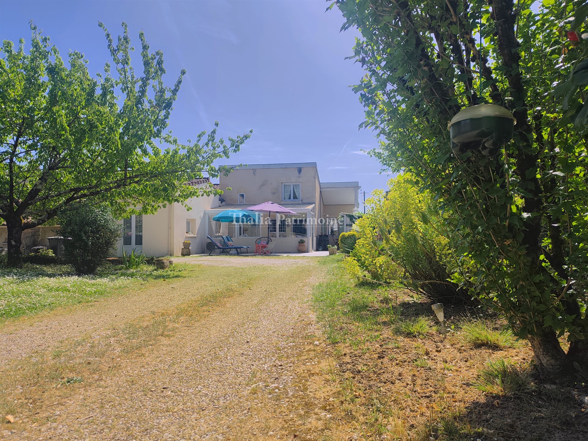 Maison à vendre, 150m², Lestiac-sur-Garonne