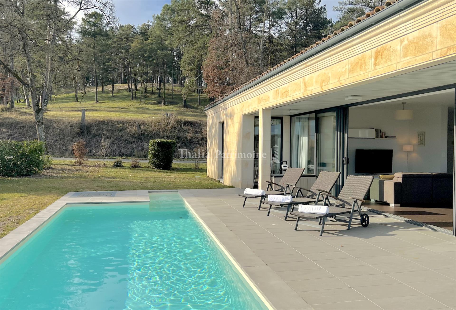 Maison à vendre, 150m², Saint-Emilion