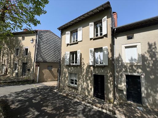 7 pièces 126 m² · à Saint-Amans-Soult · 126 m² · 109 000 €