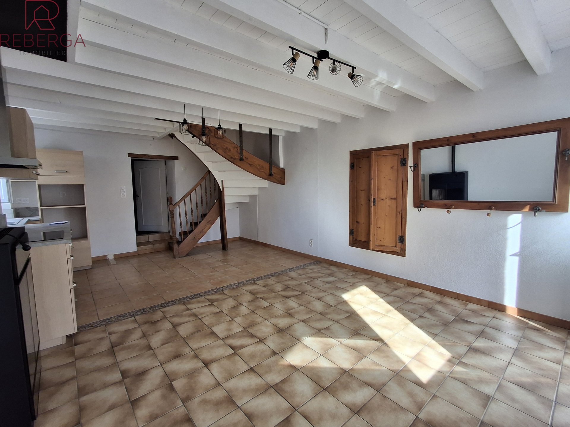 Maison à louer, 85m², Fréjeville