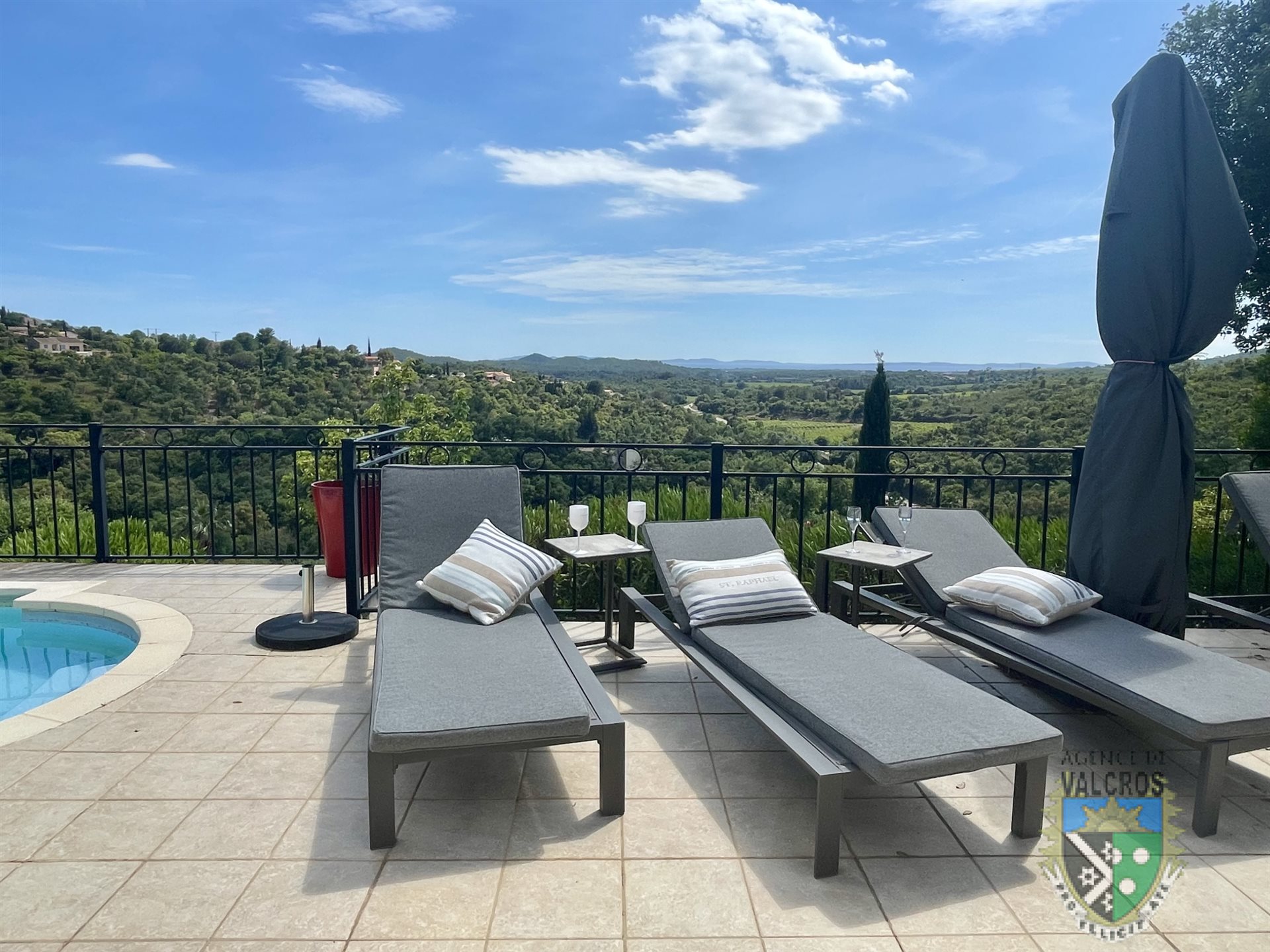 Maison à vendre, 190m², La Londe-les-Maures