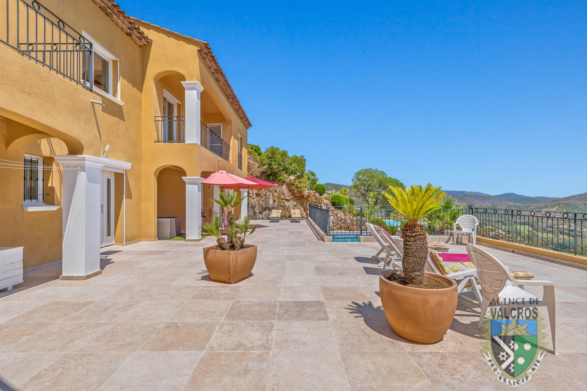 Maison à vendre, 229m², La Londe-les-Maures
